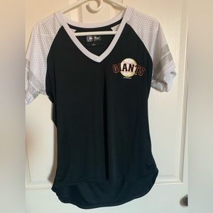 SF Giants shirt